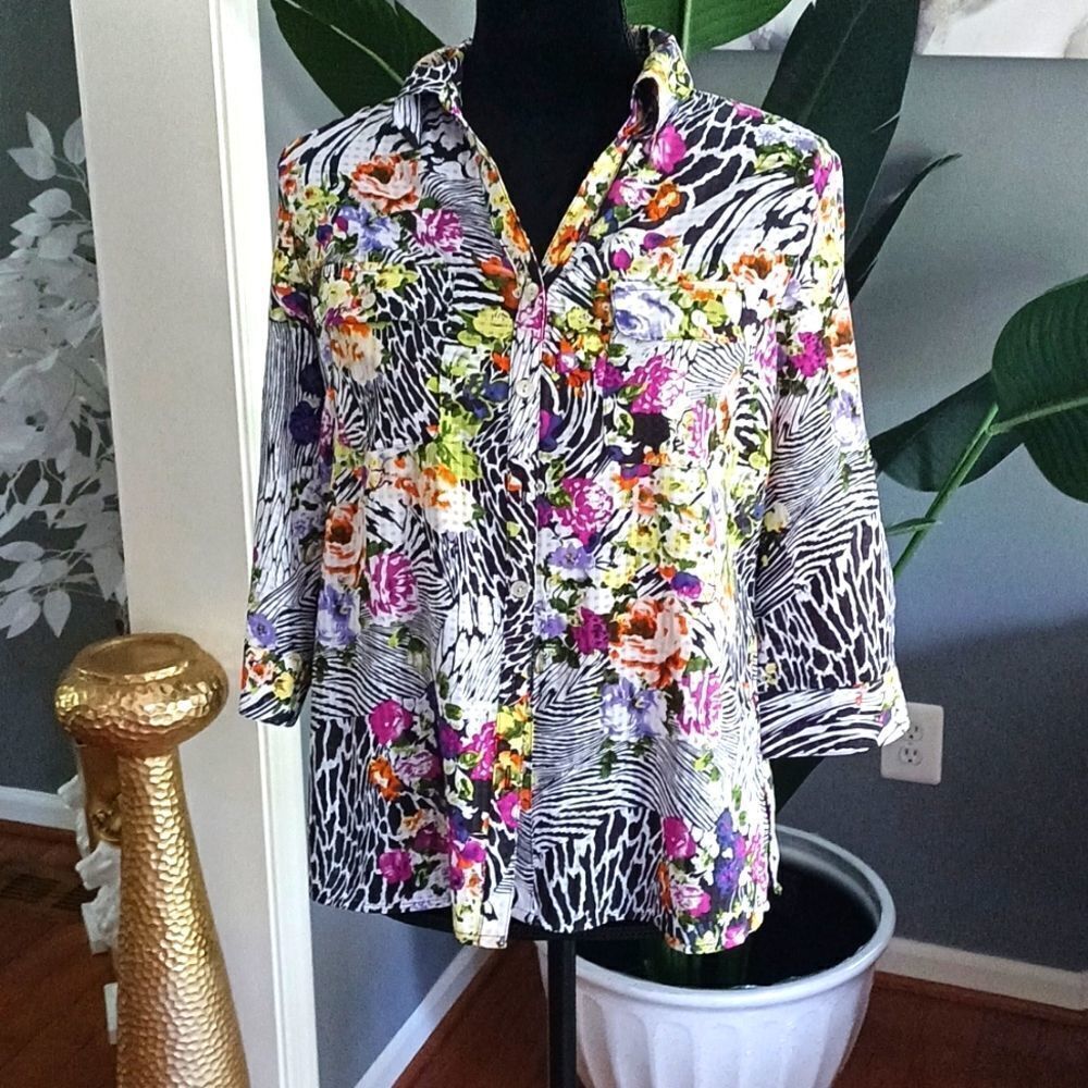 Floral print notations button ups sz PM